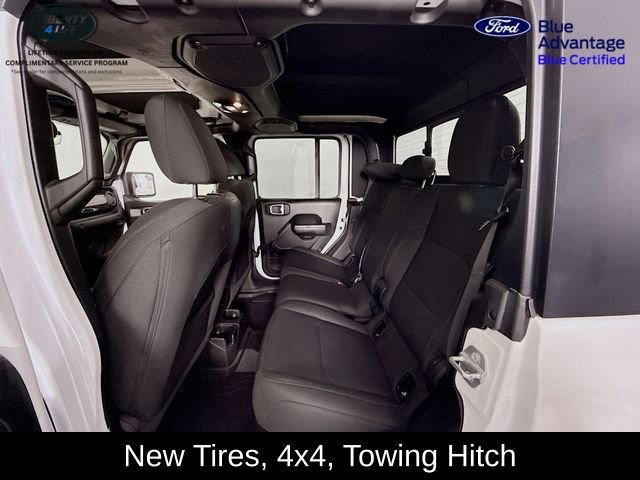 Used 2022 Jeep Gladiator Sport image 24