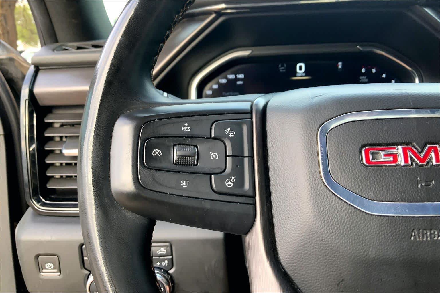 Used 2024 GMC Sierra 2500 AT4 w/ AT4 Premium Plus Package AWD/4WD image 24
