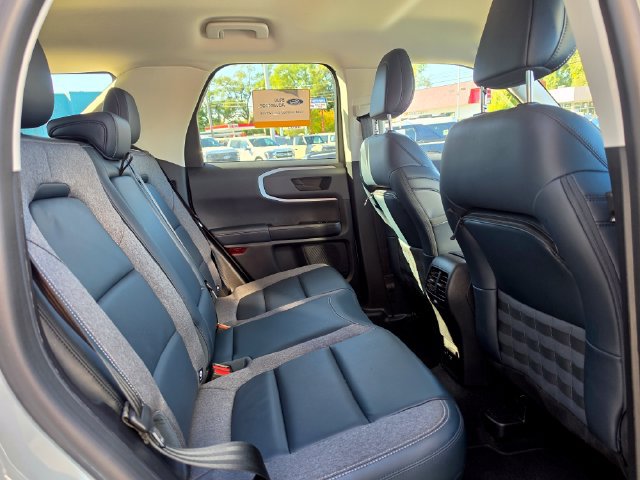 Certified 2023 Ford Bronco Sport Outer Banks AWD/4WD image 18