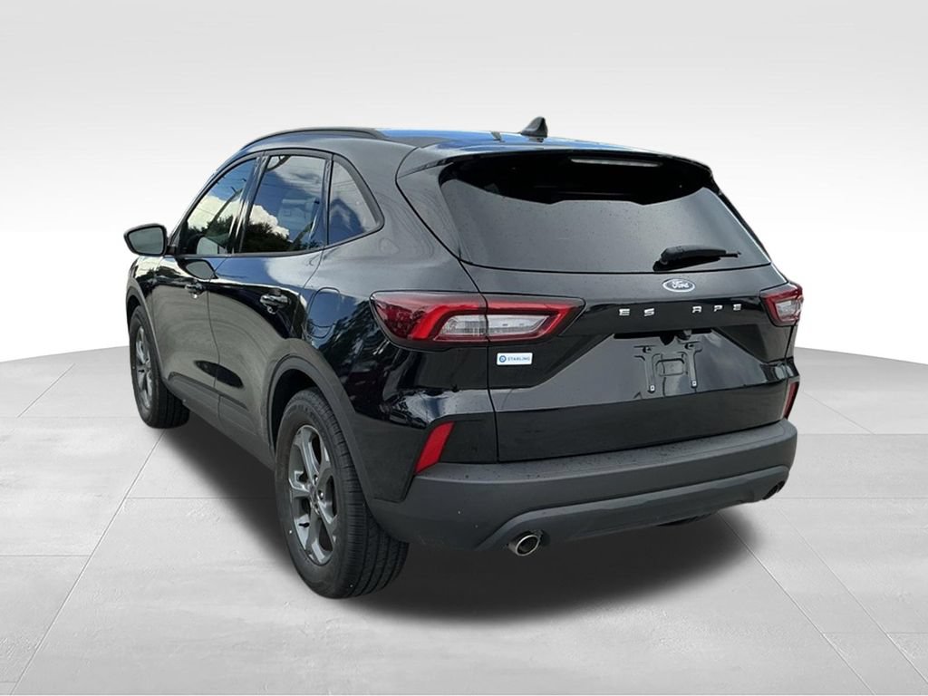 Certified 2025 Ford Escape ST-Line FWD image 3