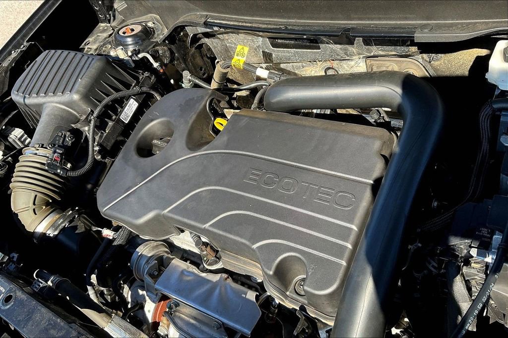 Used 2024 Chevrolet Equinox LT image 32