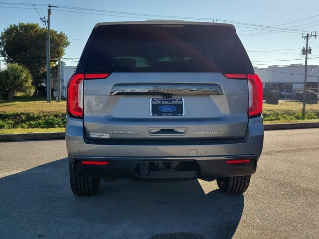 Used 2023 GMC Yukon Denali Ultimate image 3