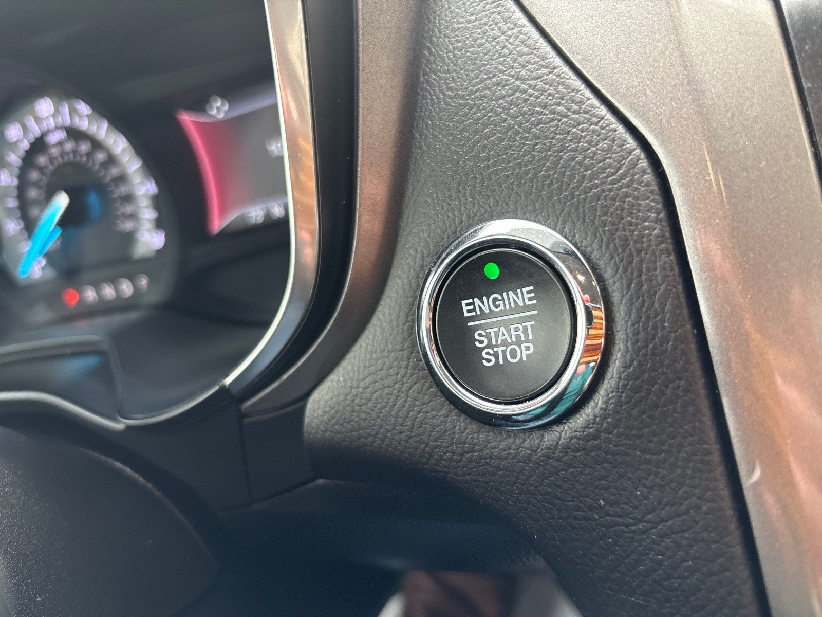 Certified 2020 Ford Fusion SE AWD/4WD image 21