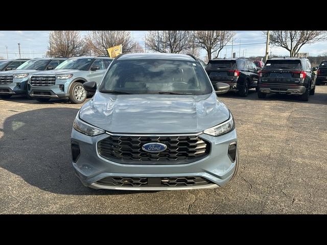 Certified 2024 Ford Escape ST-Line w/ Tech Pack #1 AWD/4WD image 29
