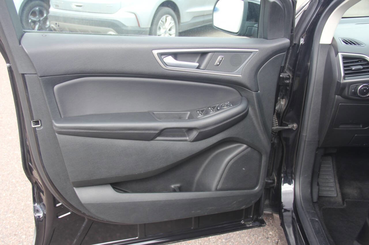 Certified 2024 Ford Edge SEL AWD/4WD image 23