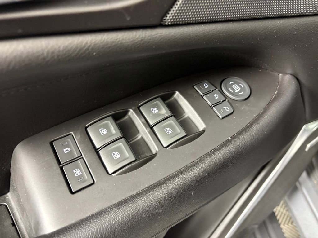 Used 2020 Cadillac Escalade Premium Luxury image 14