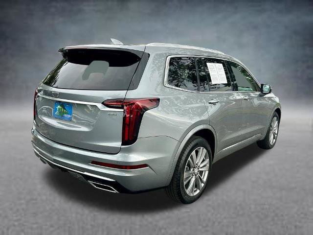 Used 2024 Cadillac XT6 Premium Luxury w/ Technology Package FWD image 5