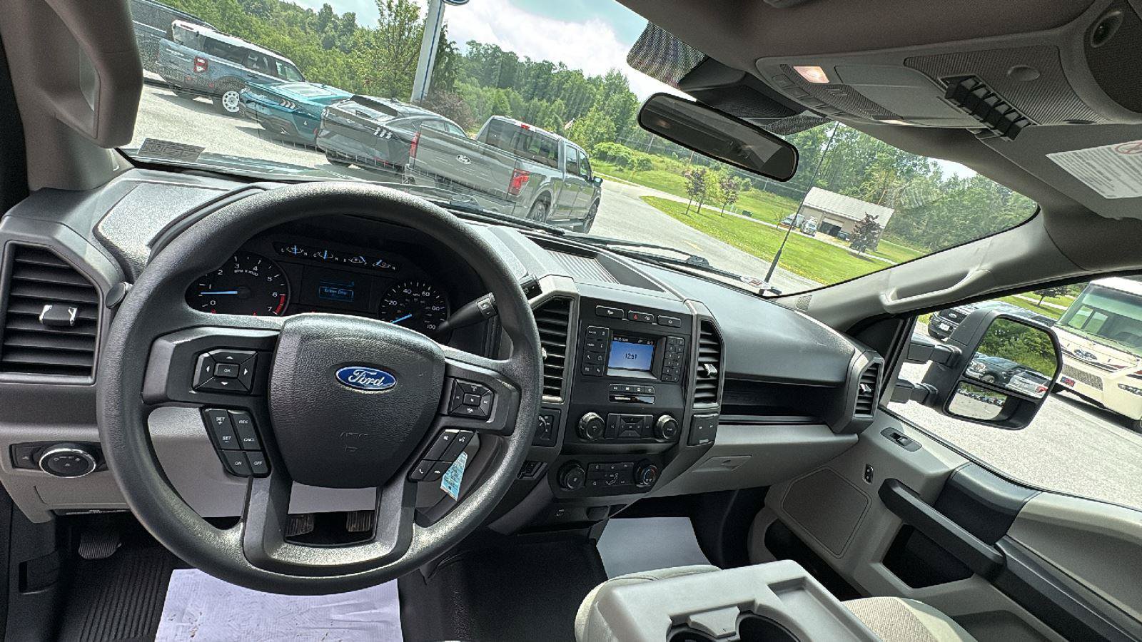 Certified 2022 Ford F250 XL w/ STX Appearance Package AWD/4WD image 15