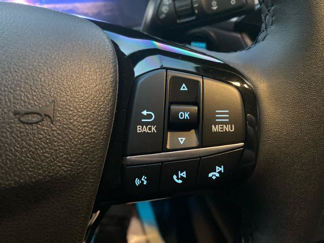Certified 2022 Ford Escape Titanium AWD/4WD image 22
