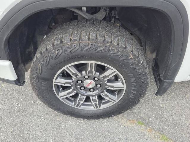 Used 2025 GMC Sierra 1500 AT4 AWD/4WD image 17