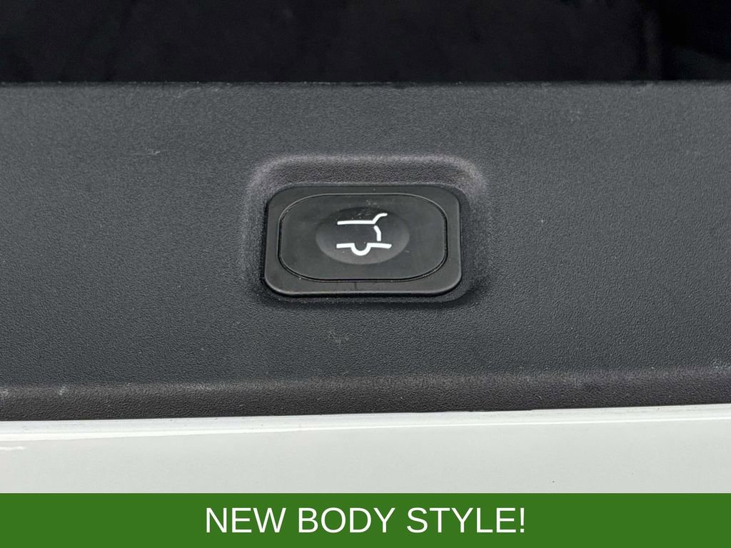 Certified 2025 Ford Expedition Active image 15