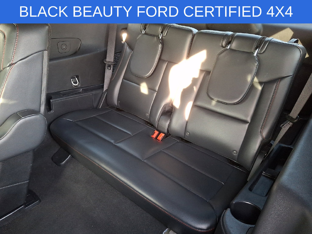 Certified 2025 Ford Explorer ST-Line AWD/4WD image 11