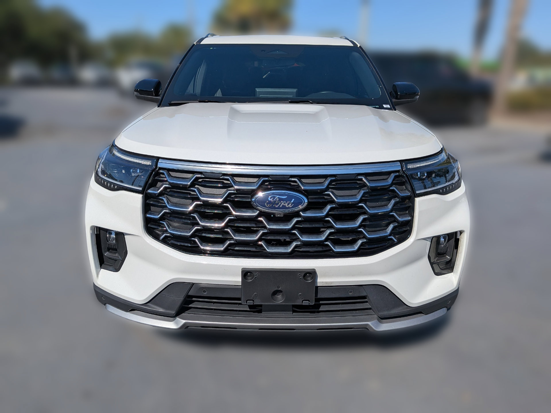 Certified 2025 Ford Explorer Platinum AWD/4WD image 10