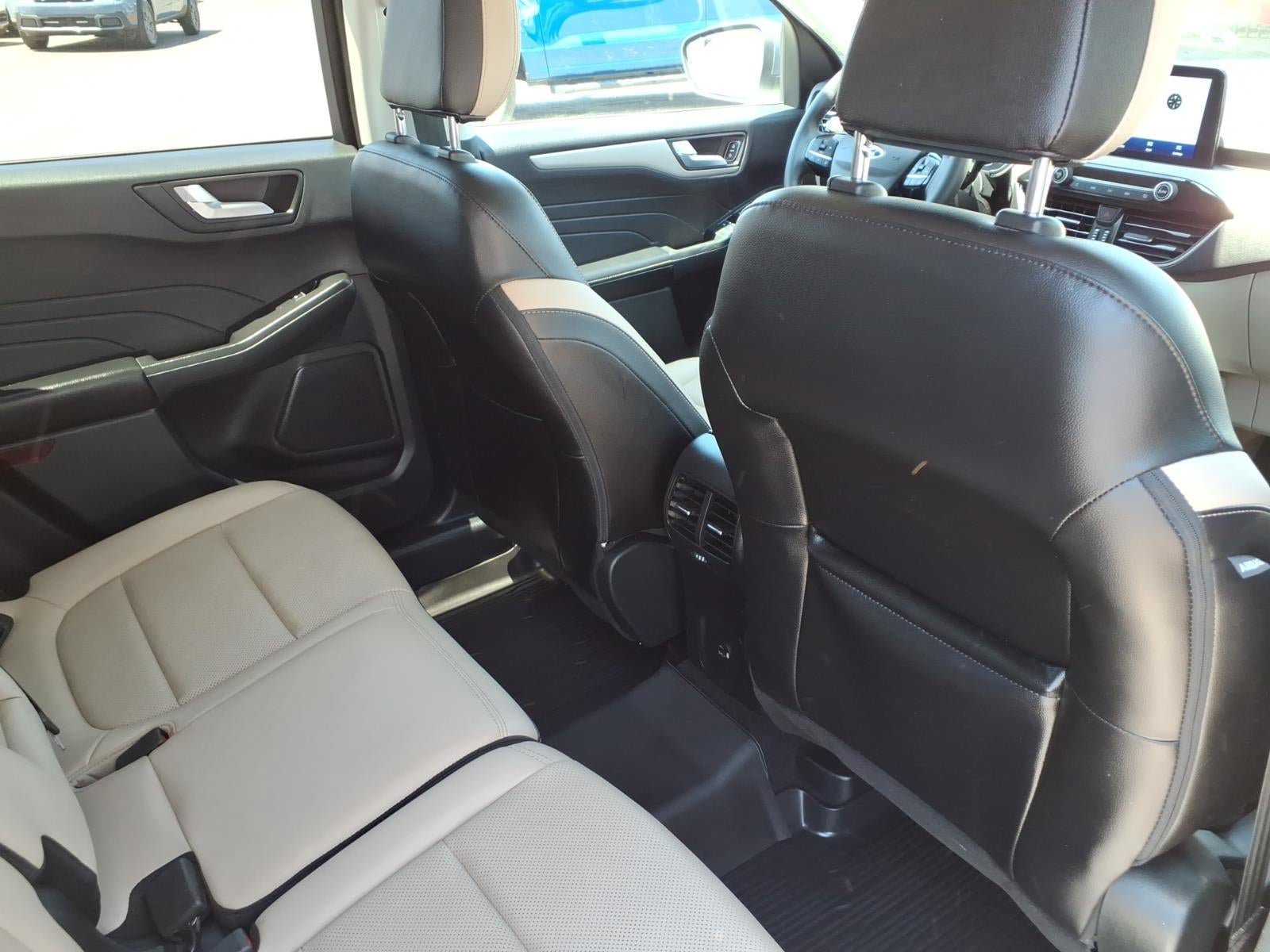 Certified 2022 Ford Escape SEL FWD image 13