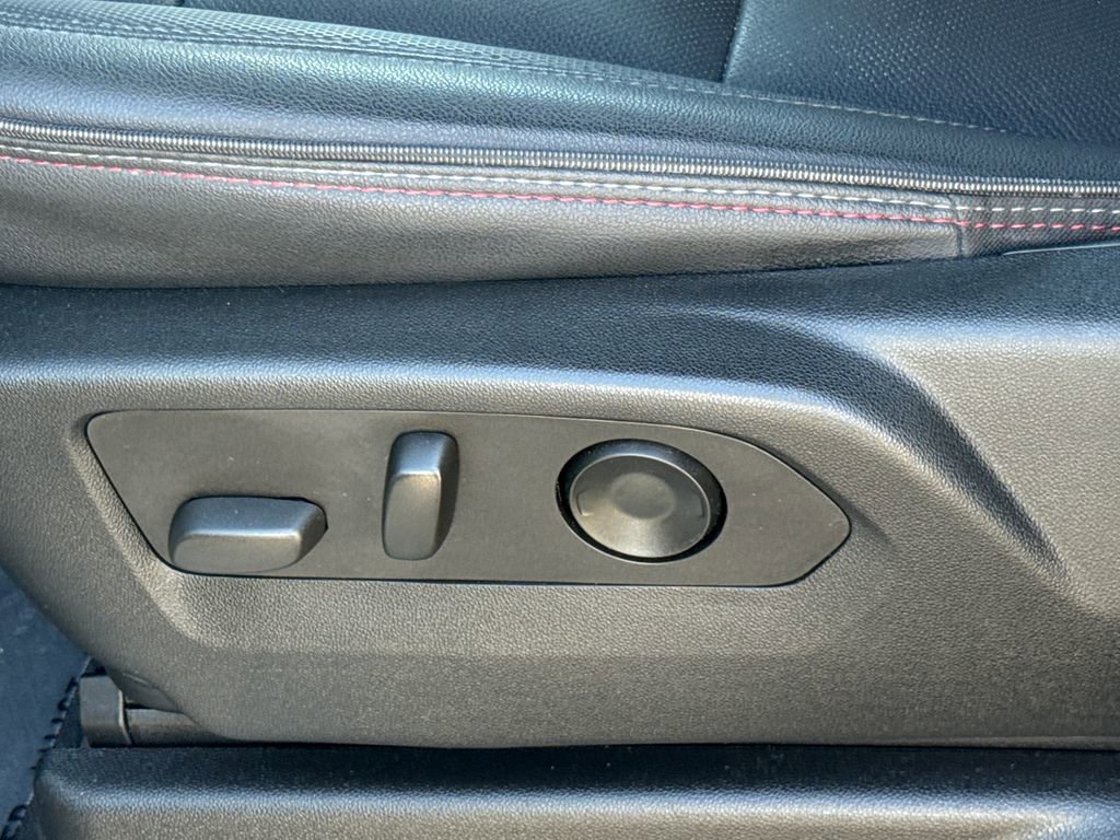 Used 2022 Chevrolet Tahoe RST w/ Luxury Package image 24