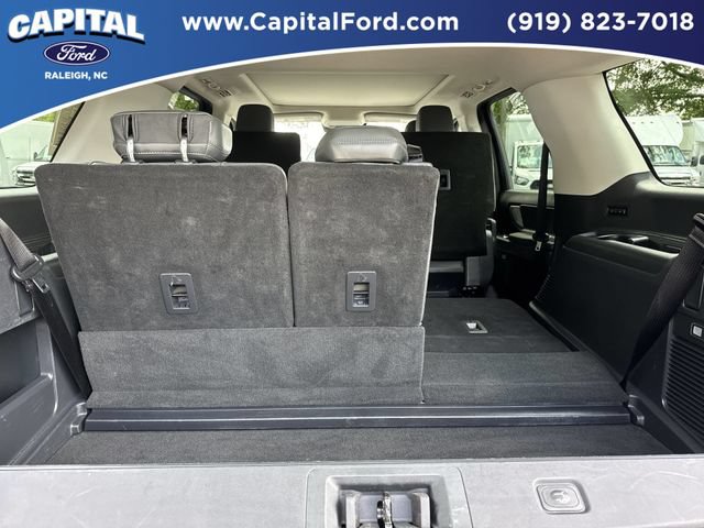 Certified 2025 Ford Expedition Active AWD/4WD image 16