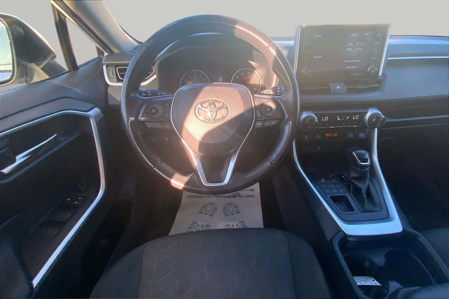 Used 2021 Toyota RAV4 XLE w/ Convenience Package AWD/4WD image 6