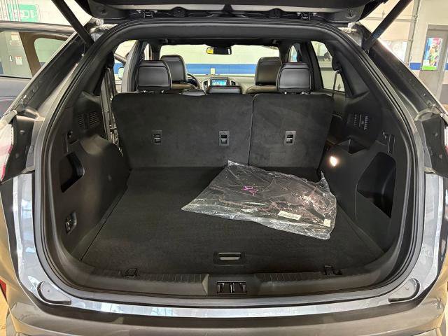 Certified 2024 Ford Edge ST-Line w/ Class II Trailer Tow Package AWD/4WD image 30