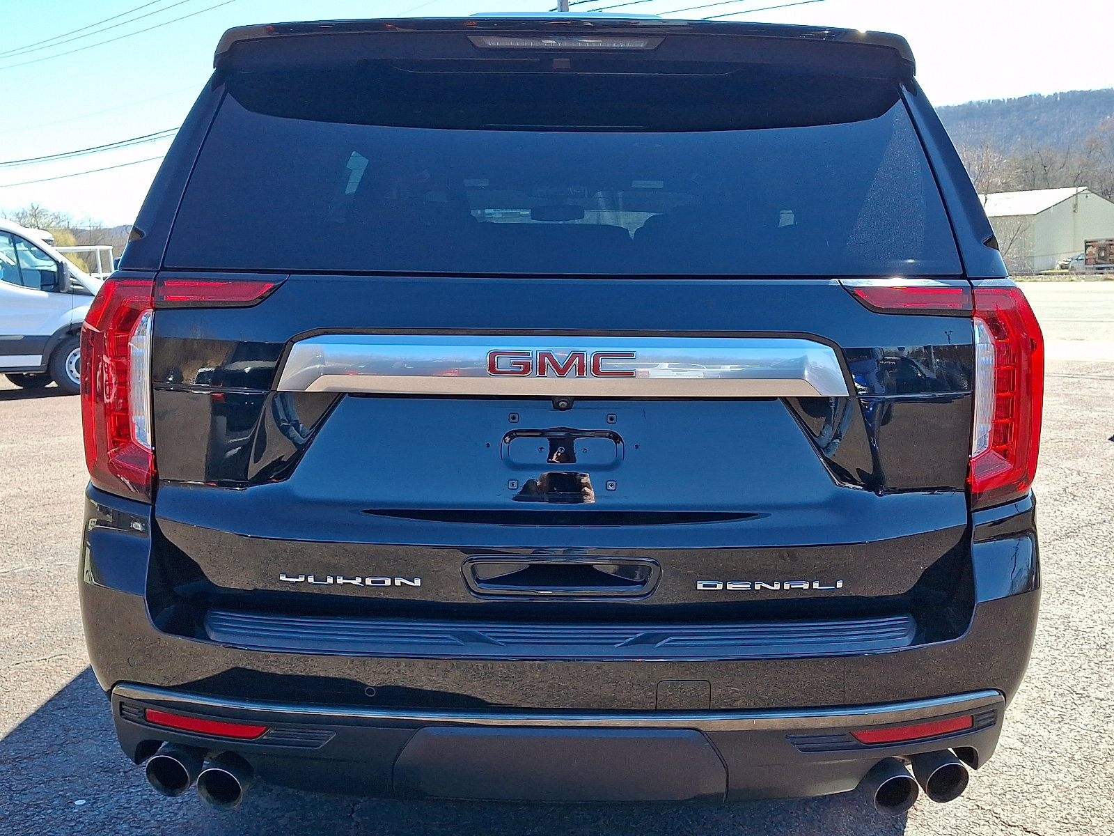 Used 2021 GMC Yukon Denali image 9