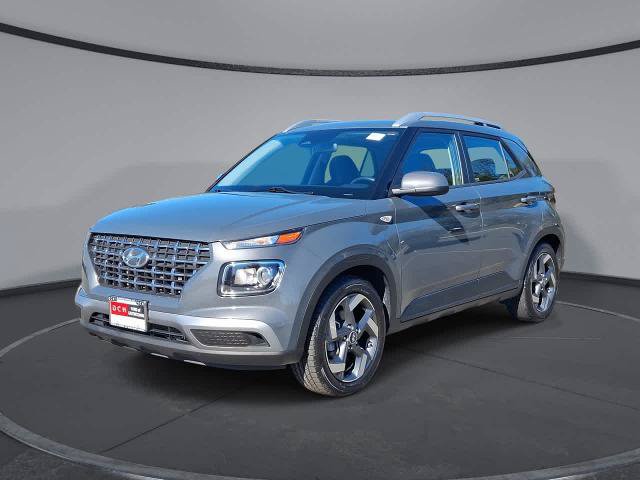 Used 2024 Hyundai Venue SEL FWD image 1