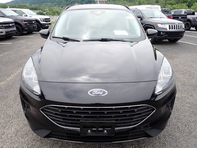 Certified 2022 Ford Escape SE w/ SE Sport Appearance Package AWD/4WD image 12