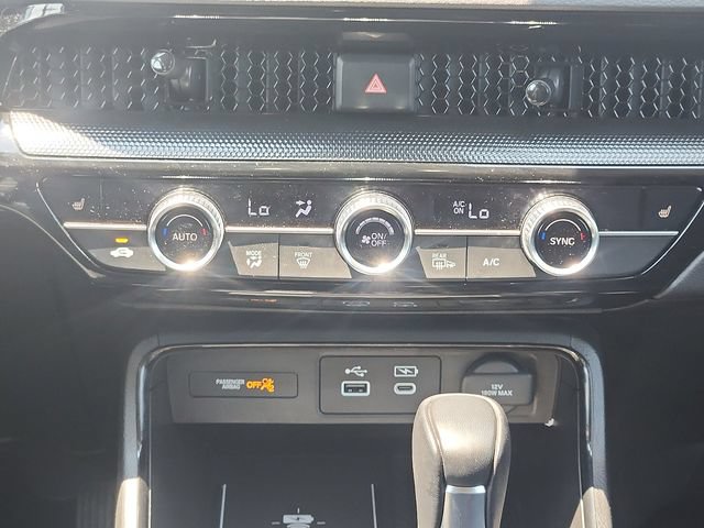 Used 2025 Honda CR-V EX-L image 17