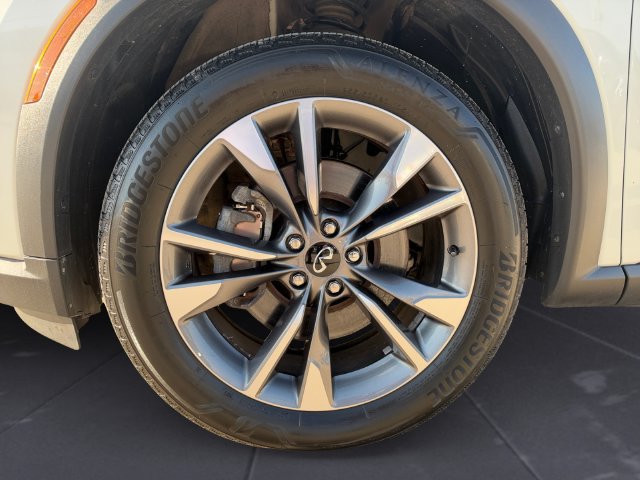 Used 2024 INFINITI QX60 Luxe AWD/4WD image 14