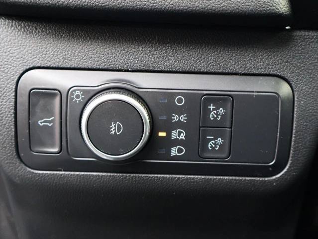 Certified 2022 Ford Escape SEL w/ SEL Stealth AWD Package image 14