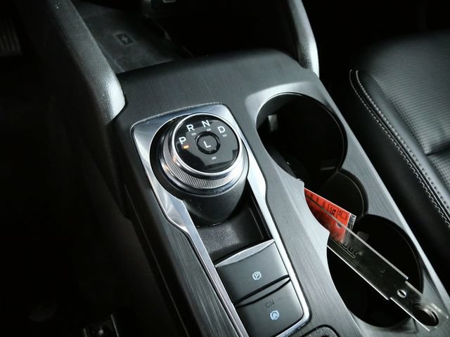Certified 2025 Ford Escape Platinum AWD/4WD image 19