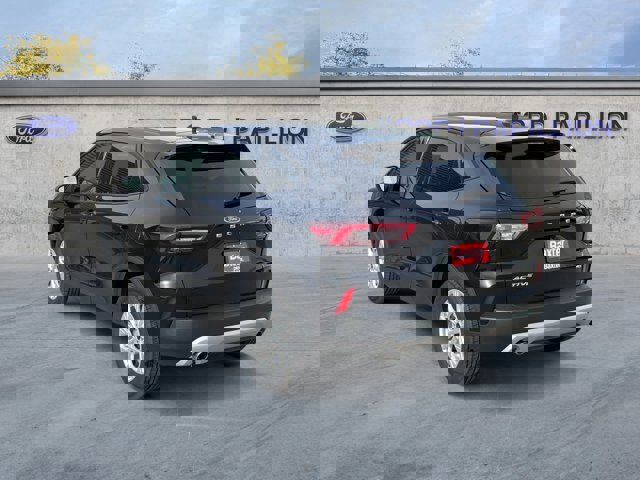 Certified 2025 Ford Escape Active image 5