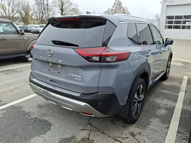 Used 2022 Nissan Rogue Platinum w/ Head-Up Display Package image 8