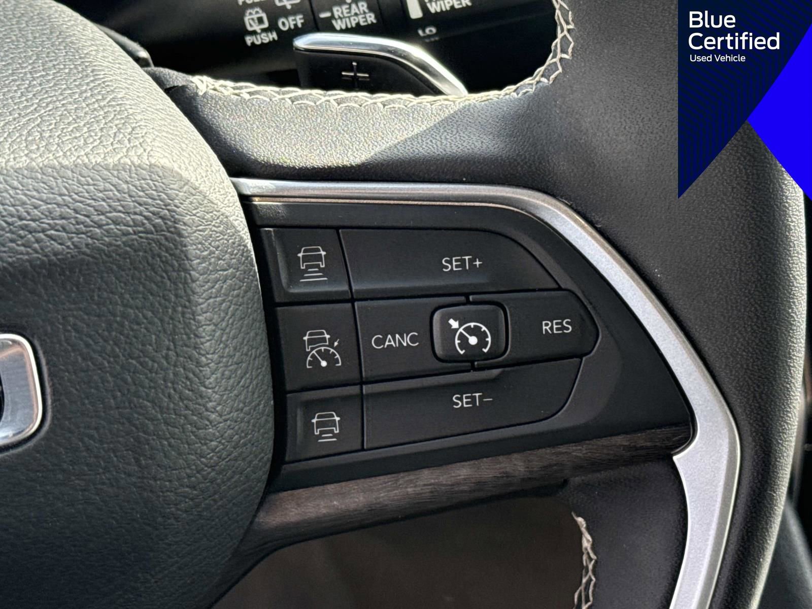 Used 2024 Jeep Grand Cherokee L Limited w/ Luxury Tech Group II image 33