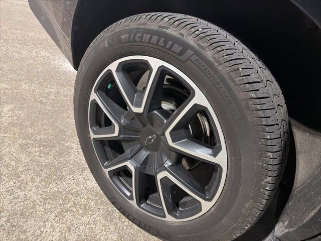 Used 2021 Chevrolet Tahoe RST w/ Rear Media and Nav Package image 6