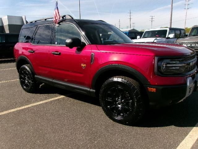 Certified 2025 Ford Bronco Sport Badlands AWD/4WD image 3