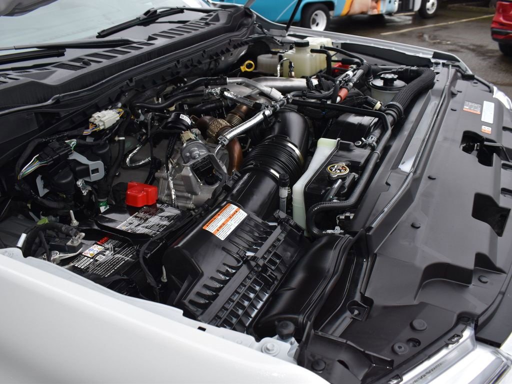 Certified 2024 Ford F350 Platinum w/ FX4 Off-Road Package image 46