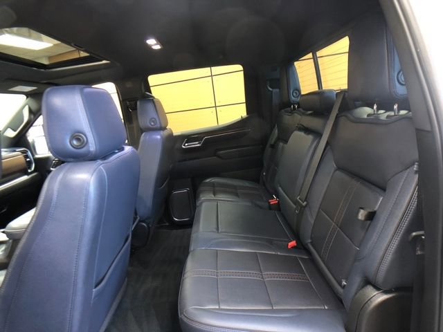 Used 2024 Chevrolet Silverado 1500 High Country w/ Technology Package image 20