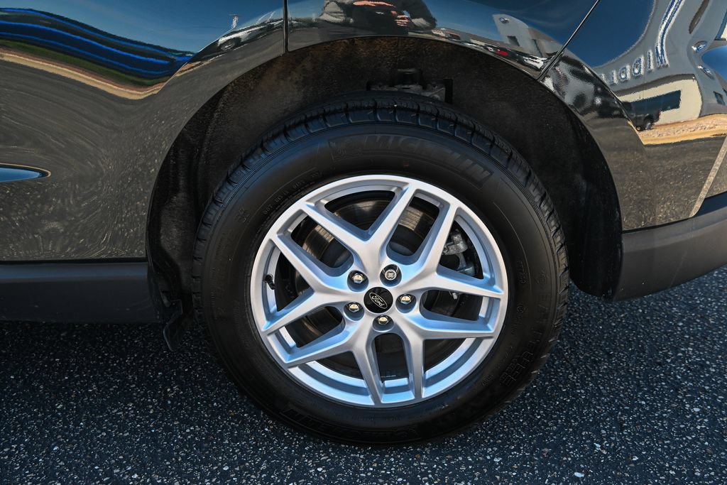 Certified 2024 Ford Edge SEL w/ Convenience Package AWD/4WD image 13