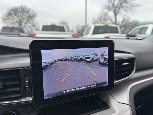 Certified 2022 Ford Explorer XLT w/ Equipment Group 202A image 22