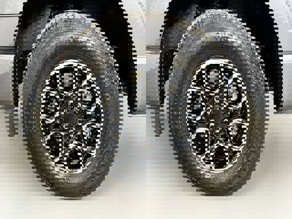 Certified 2022 Ford F150 XLT w/ Equipment Group 302A High image 11