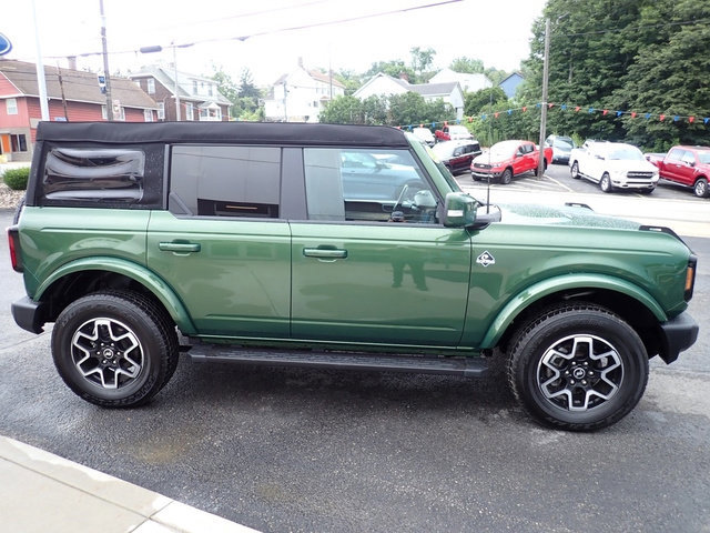 Certified 2023 Ford Bronco Outer Banks image 2