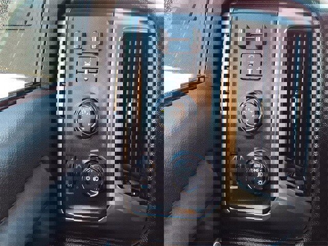 Used 2018 Chevrolet Silverado 1500 LT w/ All Star Edition image 19