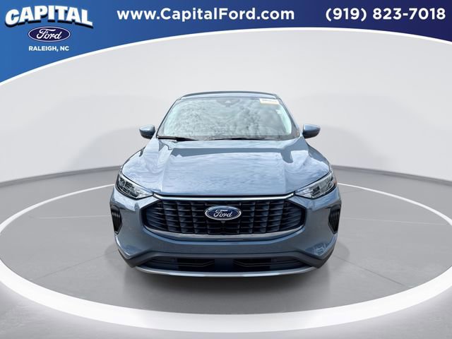 Certified 2023 Ford Escape Active w/ Tech Pack #2 image 9