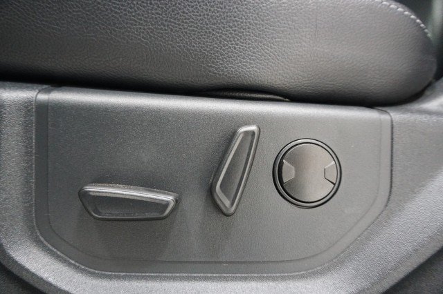 Certified 2022 Ford F250 Lariat AWD/4WD image 17