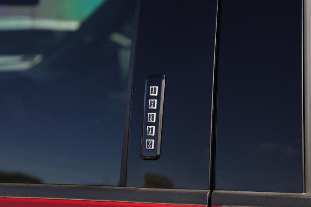 Certified 2019 Ford F150 XLT w/ Equipment Group 302A Luxury AWD/4WD image 19
