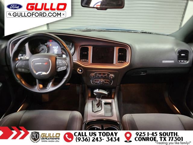 Used 2022 Dodge Charger R/T w/ Blacktop Package image 11