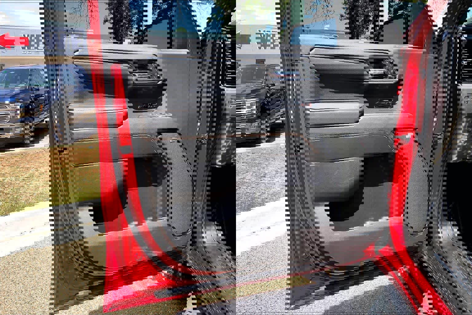 Used 2024 GMC Sierra 1500 AT4 w/ Technology Package image 22