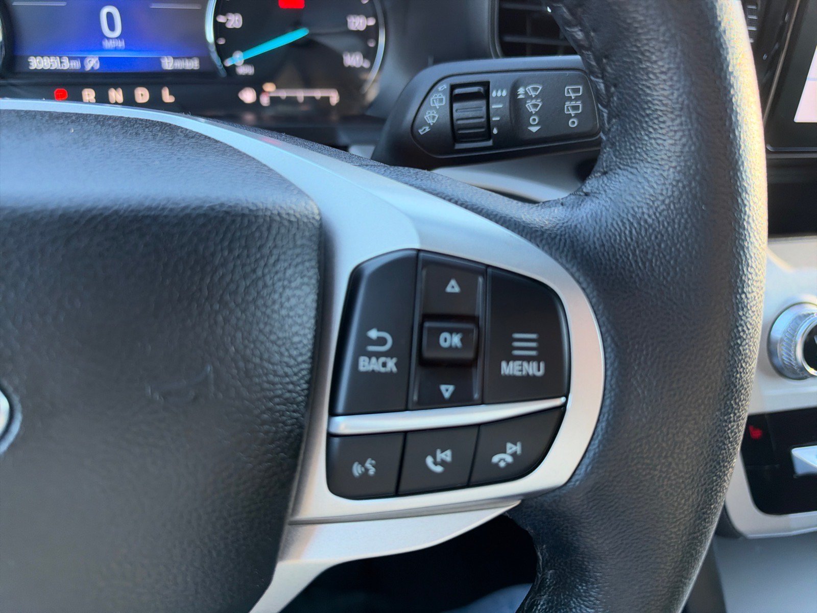 Certified 2023 Ford Explorer XLT AWD/4WD image 27