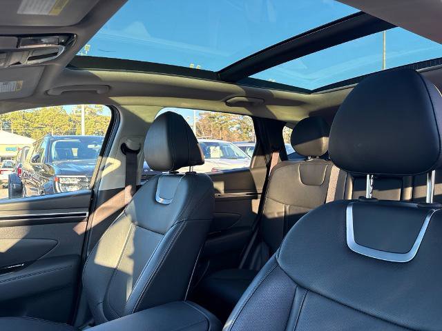 Used 2023 Hyundai Tucson Limited image 16