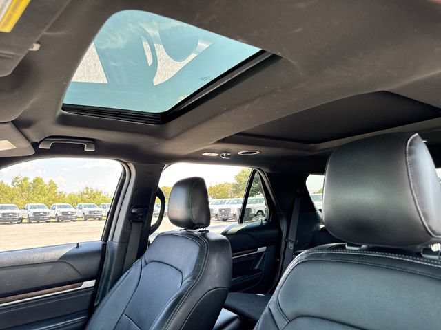 Certified 2019 Ford Explorer Limited w/ Class III Trailer Tow Package FWD image 22