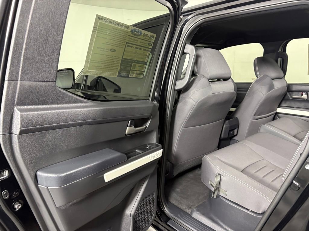 Used 2024 Toyota Tacoma TRD Sport AWD/4WD image 26